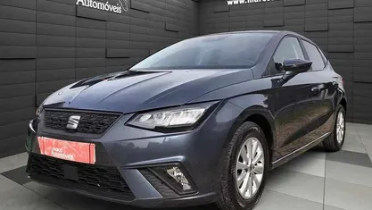 Usado Seat Ibiza 110 HP (80 kW) 2023 Cinzento Citadino