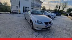 Cinza Usado 2007 Lexus IS220d Sedan | € 7.500