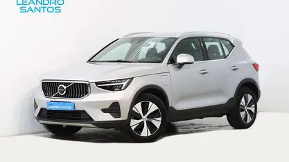 Usado Volvo XC40 210 HP (154 kW) 2022 Cinzento SUV