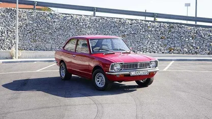 Usado Toyota Corolla 57 HP (41 kW) 1976 Coupé