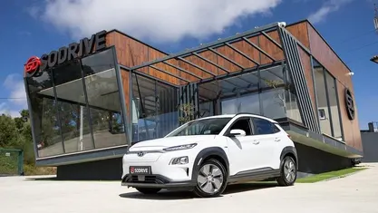 Usado Hyundai Kauai 100 kW (136 HP) 2021 Branco SUV