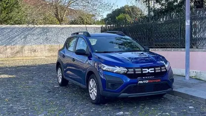 Usado Dacia Sandero 90 HP (66 kW) 2023 Azul Citadino