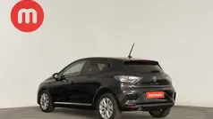Preto Usado 2024 Renault Clio V Evolution | € 17.499 (Preço justo)