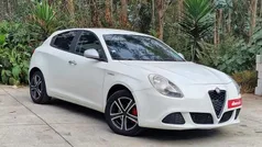Usado 2012 Alfa Romeo Giulietta Citadino | € 6.990 (Preço justo)