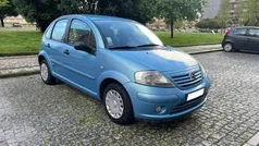 Azul Usado 2002 Citroën C3 Citadino | € 2.750 (Preço justo)