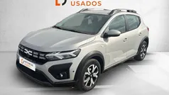 Cinza Usado 2024 Dacia Sandero Expression Citadino | € 17.490 (Preço justo)