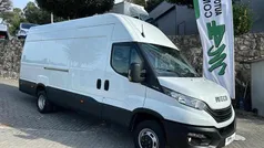 Branco Usado 2023 Iveco Daily | € 29.500 (Preço justo)