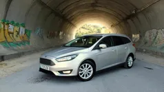 Cinzento Usado 2016 Ford Focus Carrinha | € 12.990 (Preço justo)