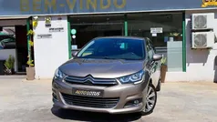 Cinzento Usado 2017 Citroën C4 PureTech Citadino | € 10.970 (Preço justo)
