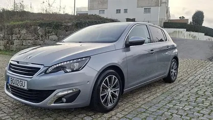Usado 2017 Peugeot 308 Allure | € 11.800 (Preço justo)
