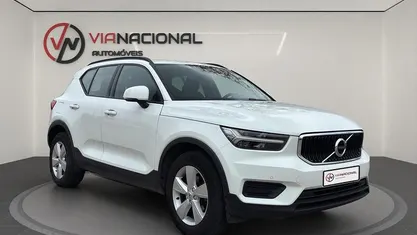 Usado Volvo XC40 150 HP (110 kW) 2019 Branco SUV