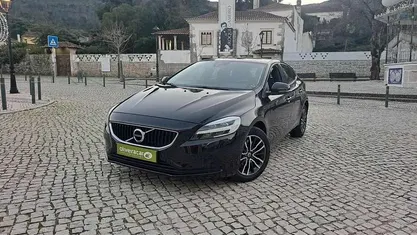 Usado Volvo V40 152 HP (111 kW) 2019