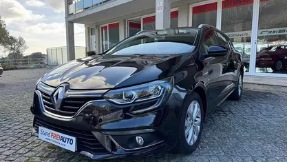Preto Usado 2018 Renault Mégane IV | € 12.990 (Preço justo)