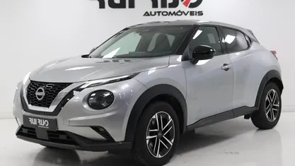 Usado Nissan Juke N-Connecta 114 HP (83 kW) 2025 Cinza SUV