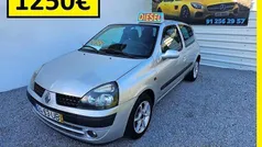 Usado 2002 Renault Clio II | € 1.250 (Bom preço)
