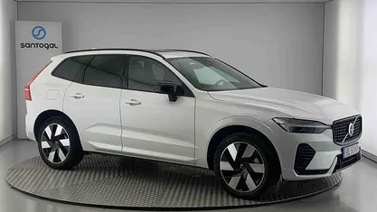 Usado Volvo XC60 Plus 350 HP (257 kW) 2024 SUV