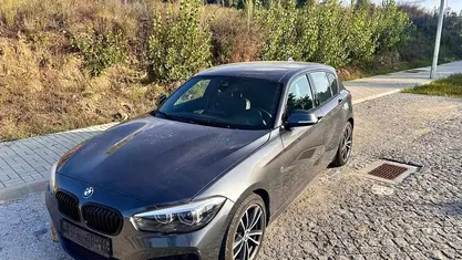 Cinzento Usado 2018 BMW 118 Citadino | € 17.490 (Super Preço)