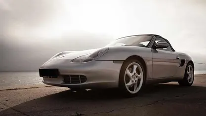 Cinzento Usado 2022 Porsche Boxster Cabrios | € 24.000