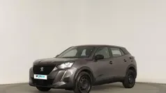 Cinzento Usado 2023 Peugeot 2008 Active SUV | € 18.790 (Bom preço)