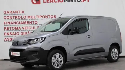Cinza Usado 2024 Peugeot Partner Monovolume | € 19.750 (Preço justo)