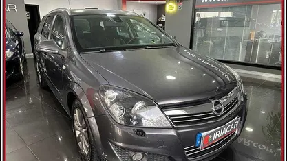 Usado Opel Astra Cosmo 110 HP (80 kW) 2010 Carrinha