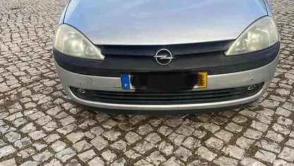 Cinzento Usado 2001 Opel Corsa Citadino | € 1.100 (Bom preço)