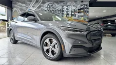 Usado 2021 Ford Mustang Mach-E Premium SUV | € 28.999 (Preço justo)