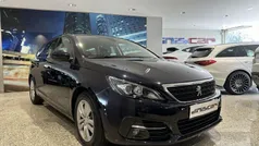 Azul (metalizado) Usado 2018 Peugeot 308 Active Carrinha | € 17.900