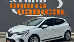 Usado 2022 Renault Clio V | € 13.850 (Bom preço)
