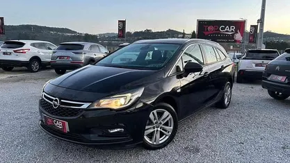 Usado Opel Astra 110 HP (80 kW) 2016 Preto