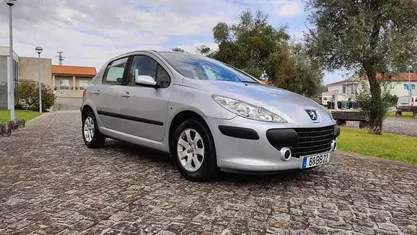 Cinza Usado 2005 Peugeot 307 | € 3.950 (Preço justo)