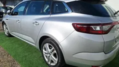 Cinza Usado 2018 Renault Mégane IV LIMITED Carrinha | € 7.290 (Bom preço)