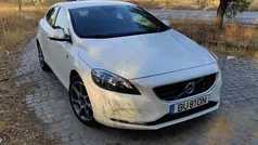 Branco Usado 2015 Volvo V40 Carrinha | € 14.000 (Preço justo)