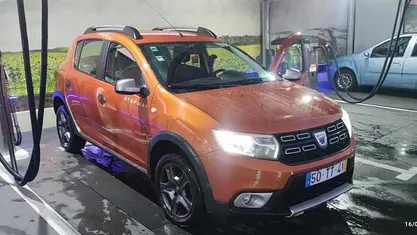 Outra Usado 2017 Dacia Sandero Citadino | € 8.500 (Bom preço)