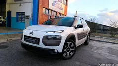 Usado 2015 Citroën C4 Shine SUV | € 11.900 (Preço justo)