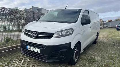 Branco Usado 2022 Opel Vivaro Enjoy Monovolume | € 21.900 (Bom preço)