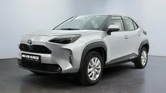 Branco Usado 2022 Toyota Yaris Hybrid Business Edition SUV | € 23.500 (Preço justo)