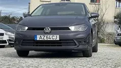 Cinzento Usado 2023 VW Polo Life | € 18.750 (Bom preço)