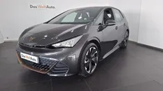 Cinzento Usado 2024 Cupra Born e-Boost Citadino | € 31.800 (Preço justo)