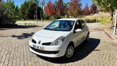 Branco Usado 2007 Renault Clio III Sedan | € 2.700 (Preço justo)