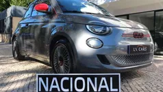 Cinzento Usado 2021 Fiat 500e Red Cabrios | € 19.750 (Preço justo)