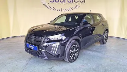 Usado Peugeot 2008 Active 101 HP (74 kW) 2023 SUV