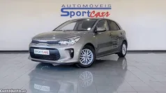 Verde Usado 2020 Kia Rio Urban | € 14.450 (Preço justo)