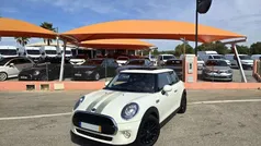 Branco nacarado Usado 2016 Mini ONE Citadino | € 13.950 (Preço justo)