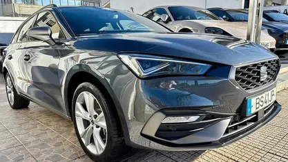 Antracite Usado 2025 Seat Leon ST Carrinha | € 30.950 (Preço justo)