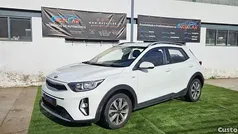Usado 2021 Kia Stonic SUV | € 14.990 (Preço justo)