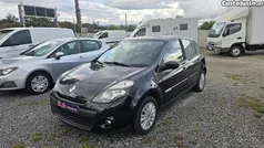 Preto Usado 2010 Renault Clio II Citadino | € 5.500 (Preço justo)