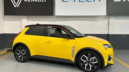 Usado Renault 5 E-Tech 89 kW (122 HP) 2025