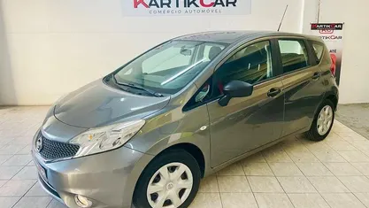 Usado Nissan Note 80 HP (58 kW) 2014 Cinzento Monovolume