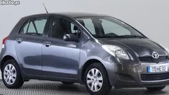 Cinza Usado 2009 Toyota Yaris | € 4.990 (Bom preço)